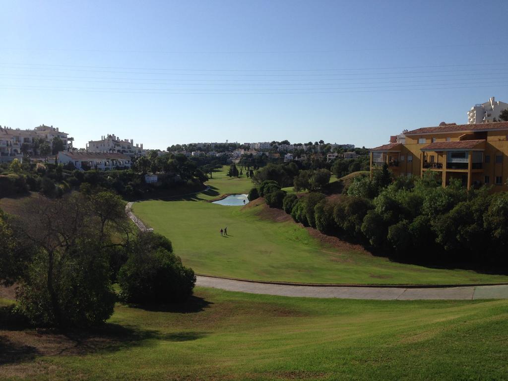 Sea Flower Miraflores Golf And Beach Parking Included La Cala De Mijas Phòng bức ảnh